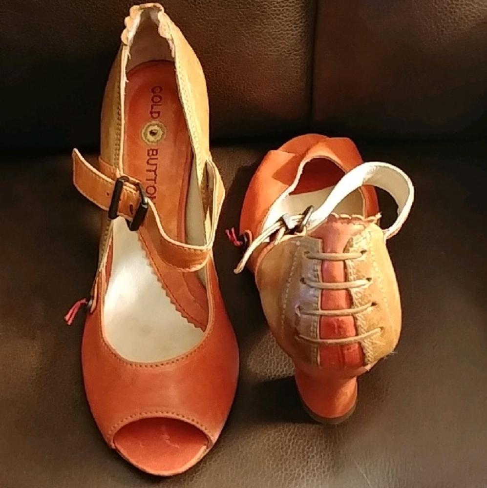 Gold Button Mary Jane heels